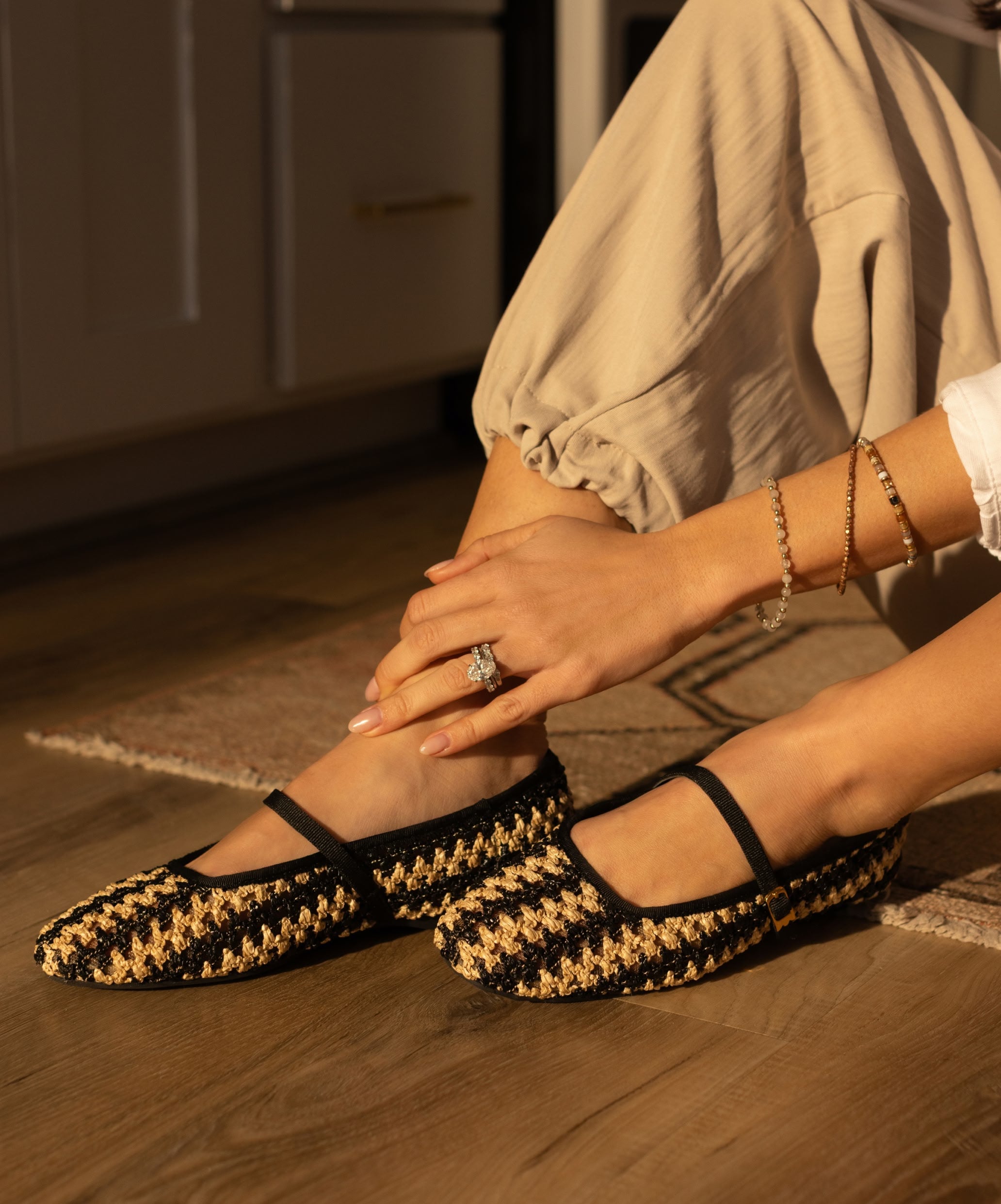 The Hummingbird Mary Jane - Black/Natural Openweave - Image 4
